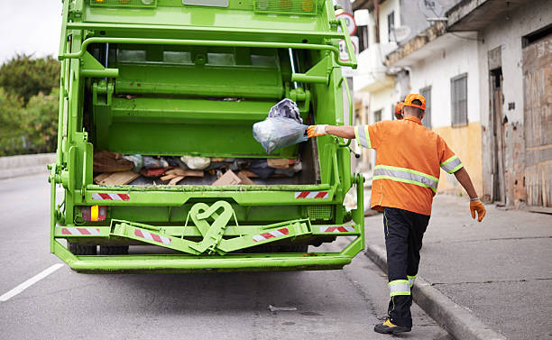 Best Yard Waste Removal  in Hinesville, GA